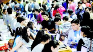 Por primera vez cae matrícula de estudiantes en la educación superior