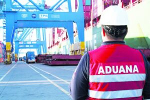 Funcionarios de Aduana ponen fin a movilización tras 10 días