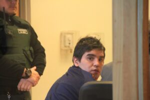 Ladrón reincidente detenido ahora por asaltar a taxista en horas de la madrugada