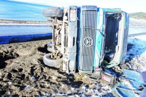 Seguidilla de volcamientos, choques y atropellos se registraron ayer en Punta Arenas