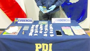 PDI capturó a menor mientras  comercializaba marihuana