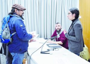 Se lanza libro que revela vigencia de los ornamentos corporales indígenas de Chile