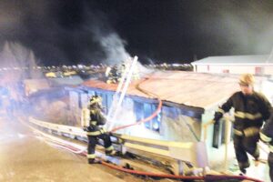 Investigan intencionalidad en incendio que arrasó con vivienda en Puerto Natales