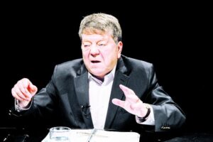 “No se entiende cómo este Gobierno  Regional removió a los dos gobernadores  que obtuvieron mejores resultados políticos”