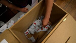 Más de 21 mil chilenos votarán en las elecciones primarias en 55 países