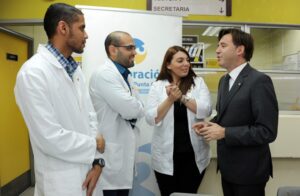 12 médicos se incorporan a la dotación de la Atención Primaria de Salud