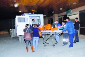 Luego de tres meses internada en el Hospital Clínico, niña con enfermedad terminal fue trasladada a Santiago