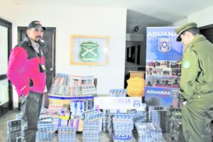 Con arraigo nacional fueron dejados adultos mayores formalizados por contrabando