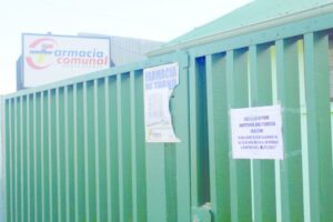Farmacia comunal se encuentra cerrada por corte de luz que afecta a la Escuela Portugal