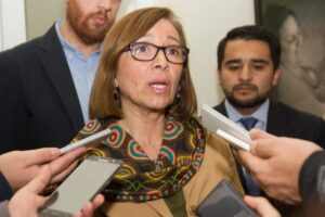 Monumento natural y futuro hogar Sename fueron algunos de los anuncios hechos por ministra de Bienes Nacionales