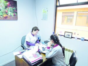 Controles preventivos de salud a adolescentes en Cesfam 18 de Septiembre