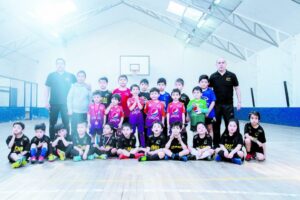 Niñas y niños “rugen” y “aprenden” en la Escuela Formativa de Fútbol “Pumas Jrs”