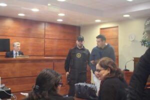 Amplian detención de ex carabineros  vinculados a brutal golpiza en Natales