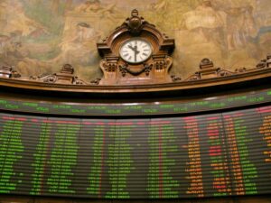 Bolsa de Santiago cerró en máximo histórico impulsada por acciones de SQM