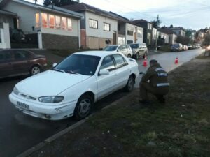 Trío fue formalizado tras ser detenido en estado de ebriedad robando un vehículo