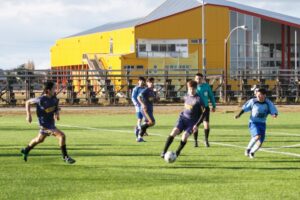 Se juegan fechas de clasificación  en el comunal juvenil de fútbol