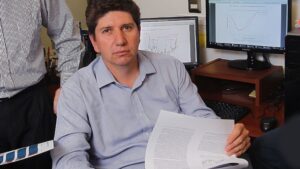 ¿Cuánto subiría la aprobación del Gobierno con un mayor crecimiento económico?