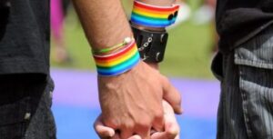Gobierno envía proyecto de matrimonio igualitario que permite adopción