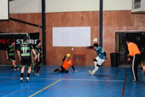Barcelona y Vieja Escuela definen al campeón de la Copa Mega Store