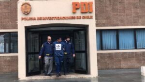 Ayudante de repartidor de tienda sustrajo menaje y lo intentó comercializar por Internet