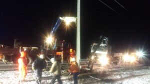 Séptimo choque a poste en el mes provoca corte de luz masivo