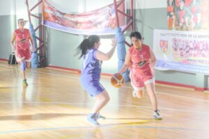 Continúa competencia Básquetbol Senior Femenino