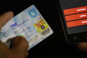 Tarjeta Nacional Estudiantil se podrá pedir “on line”