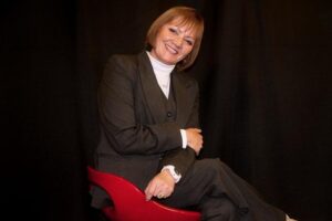 Entrevista | Helga Neumann: “La gente está cansada  de tanta discusión estéril”