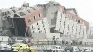 Expertos chilenos exigen regulación tras sismo en México