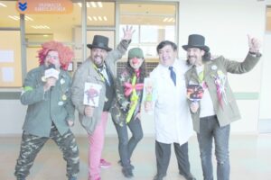 Batallón de Narices Rojas regaló alegría en nuevo hospital natalino