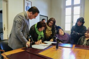 Gobierno Regional entregó proyectos del  Fondo Social del Interior