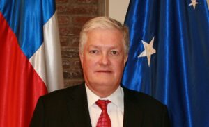 Consejero regional solicita que se investigue Planta de Aguas Servidas de Cerro Sombrero