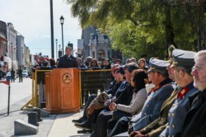 Más de 42 colegios de Punta Arenas  rindieron honores en el Día de la Región