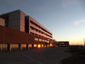 Aprueban $ 300 millones  para el Hospital Clínico