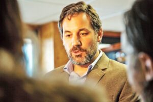 Sistema de Empresas Públicas ya tiene  currículum de futuro gerente de EPAustral