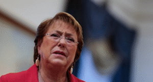 Michelle Bachelet visita Puerto Natales para recorrer el nuevo hospital