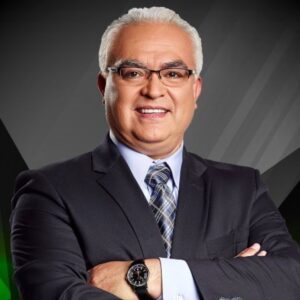 Luis Omar Tapia: 