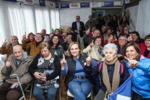 Candidata presidencial Carolina Goic llegó hasta Magallanes como parte de su gira de campaña