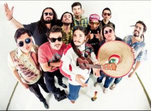 Santa Feria será el show central de la Fiesta del Estrecho