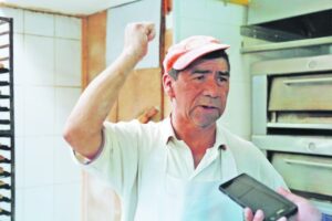 Minutos de terror vivió panadero  que fue asaltado con cuchillo