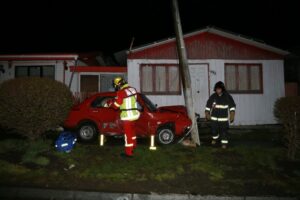 Adulto mayor protagoniza violento accidente de tránsito en conocida arteria de Punta Arenas