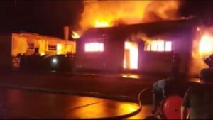 Indigente provocó incendio en vivienda abandonada al tratar de calefaccionarse