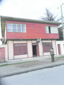 Intentaron quemar almacén en el Barrio Croata: detectaron tres focos de incendio