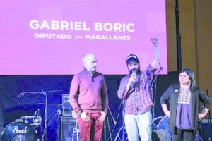 Candidatos del Frente Amplio realizaron cierre de campaña con evento musical