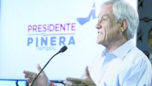 Piñera emplaza a Bachelet visitar  a la familia Luchsinger-Mackay