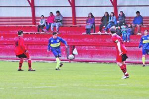 Hoy, se completa la fecha que se jugó de manera adelantada el 1 de noviembre, además para esta tarde se juegan los 20’ que faltan entre Sant