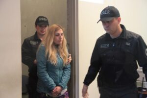 A la cárcel conductora ebria que impactó a trabajador colombiano causándole la muerte