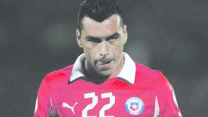Paredes coincide en críticas de Valdivia sobre “La Roja”