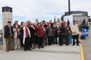 Ayer debutó la tarifa rebajada para adultos mayores en los microbuses