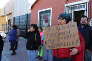 Más de mil personas seguían ayer sin agua  y Municipio suspendió las clases por hoy